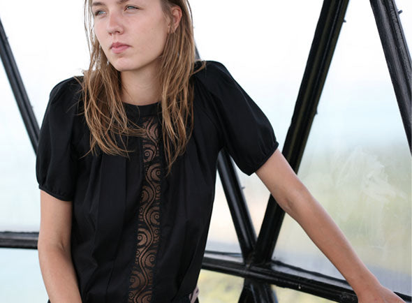 Peasent blouse with lace inset